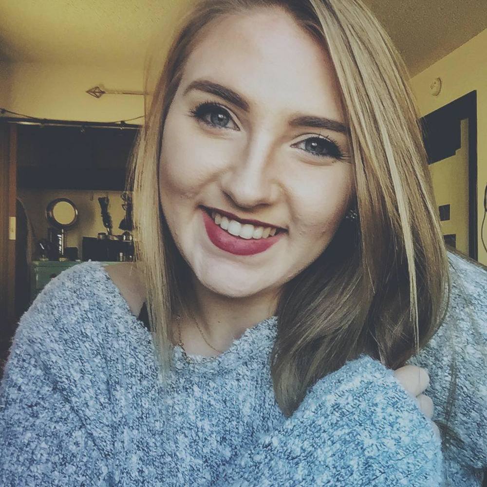 Meet your Posher, Jenn